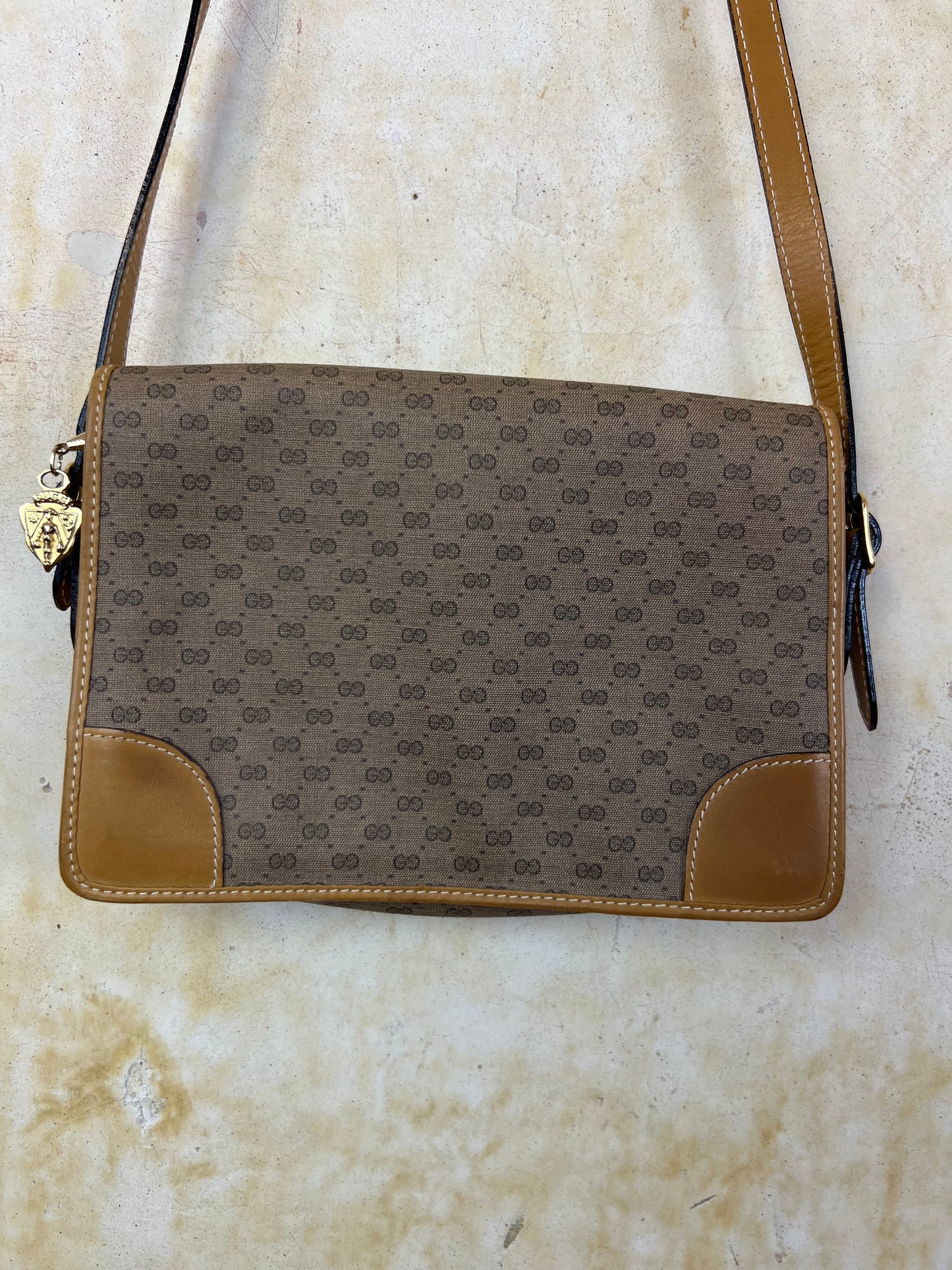 Gucci GG Mini Messenger Crossbody Purse