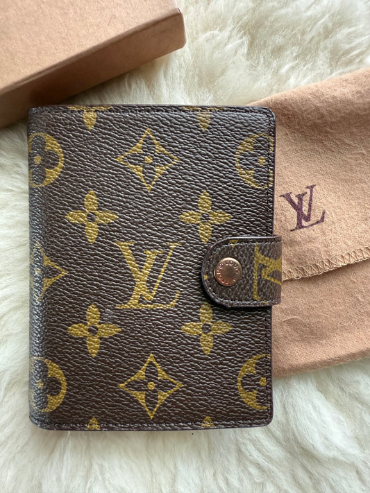 Louis Vuitton Snap Card Wallet