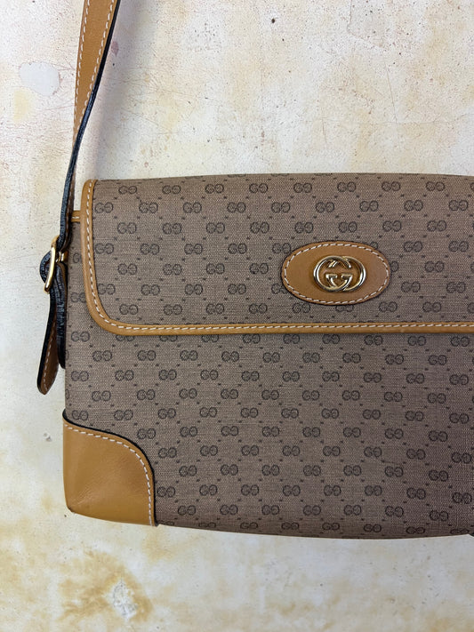 Gucci GG Mini Messenger Crossbody Purse