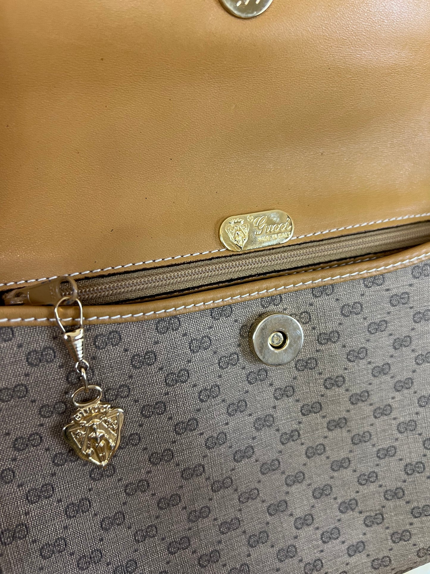 Gucci GG Mini Messenger Crossbody Purse